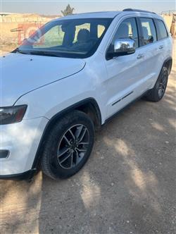 جيب جراند شيروكي